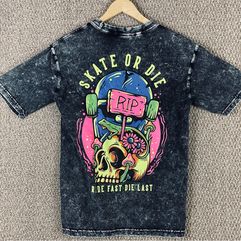 Skate Or Die Shirt Mens S Women’s M Skateboard Acid Wash Skater Grunge F351